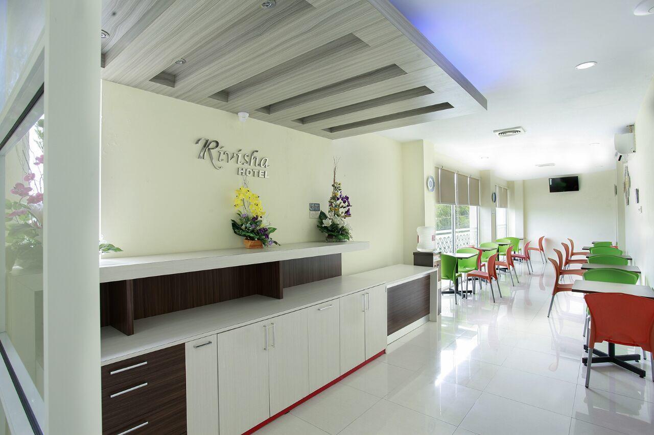 Rivisha Hotel Maguwo Exterior foto
